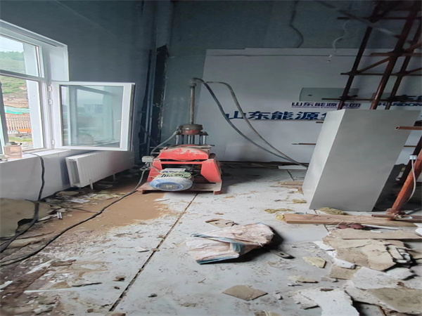 武强地基基础下沉墙体裂缝加固注浆顶升施工